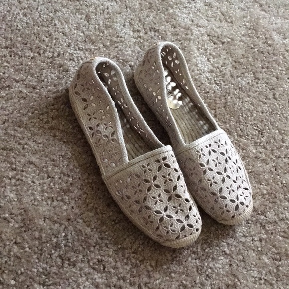 Michael Kors Shoes - Michael Kors Darci Espadrille Flat 8.5